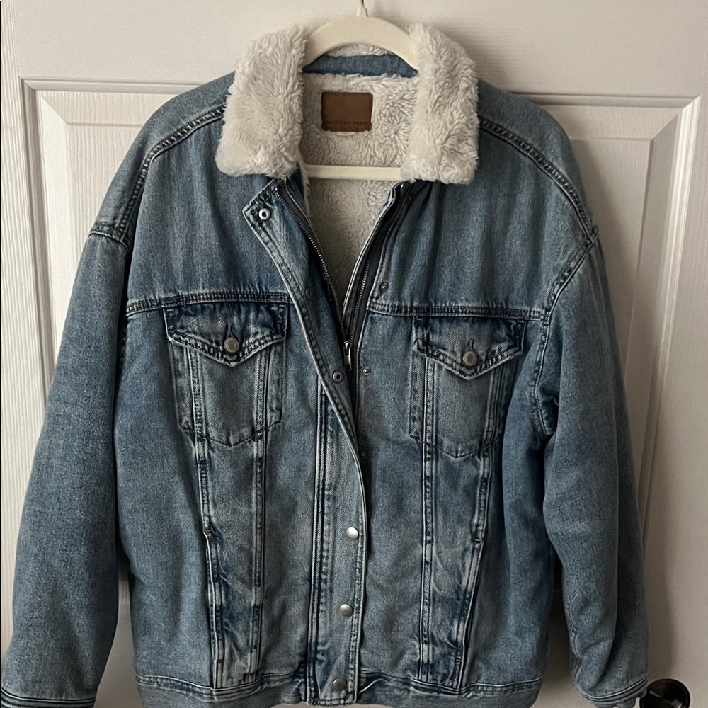 American Eagle Jean jacket large men’s GUC